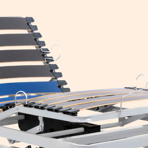 Cama articulada hospitalaria de carro elevador con colchón viscoelástico Professional V3 y barandillas